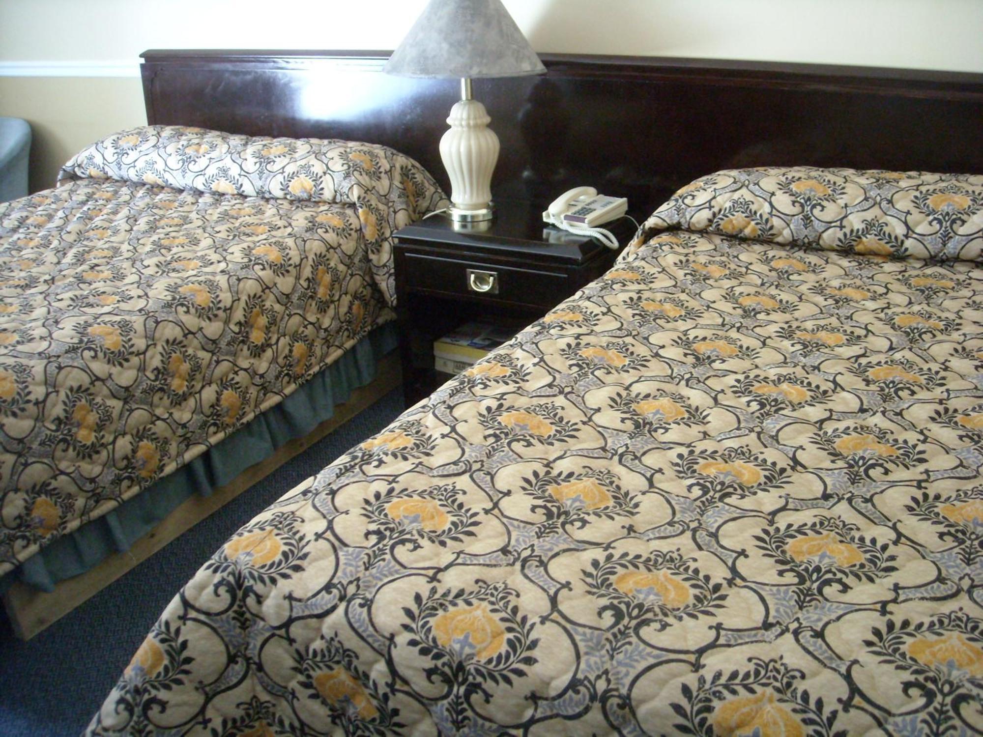 Motel Montreal Notre-Dame-de-l'Ile-Perrot Bagian luar foto