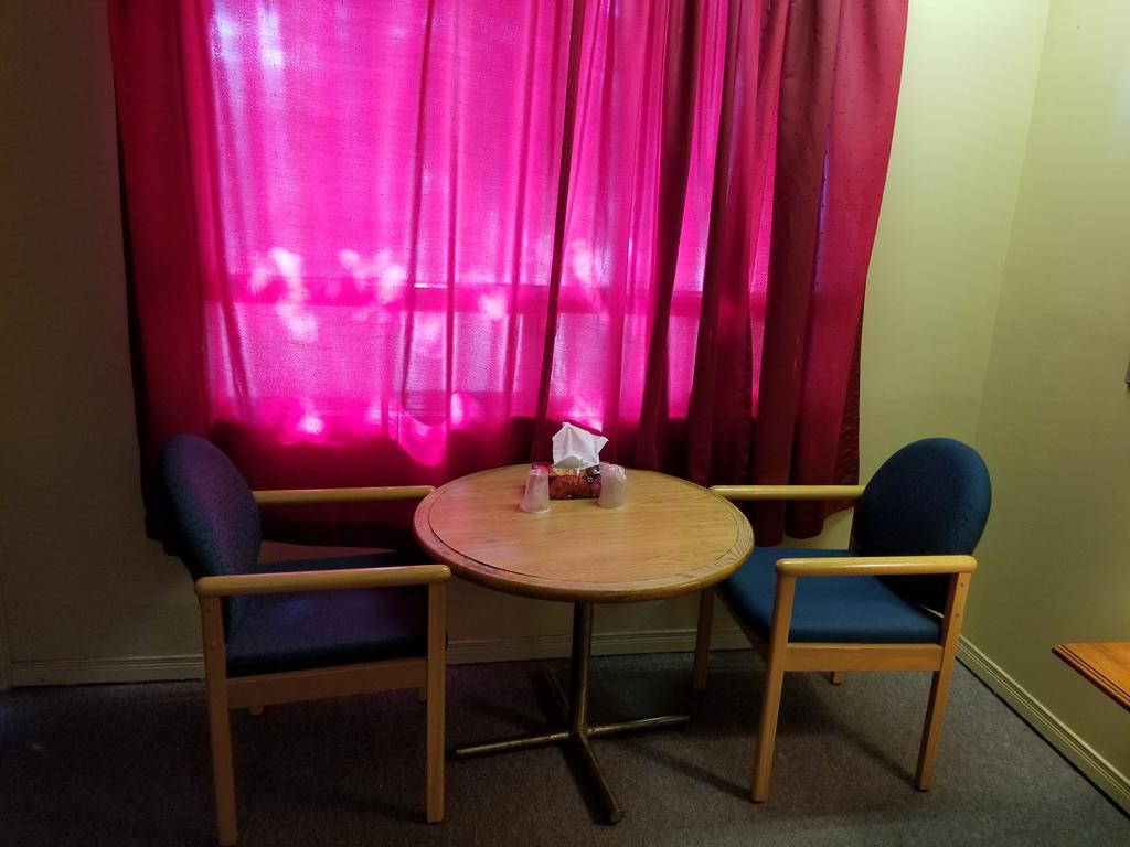 Motel Montreal Notre-Dame-de-l'Ile-Perrot Bagian luar foto